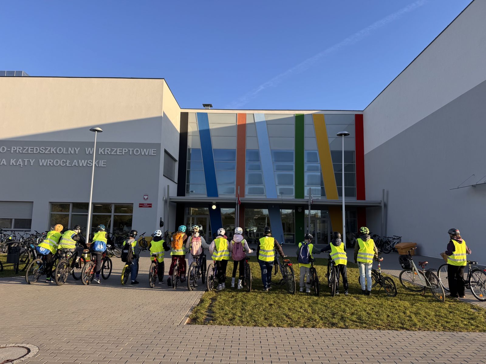 Zdjęcie: Rowerowa przygoda – aktywnie i bezpiecznie!